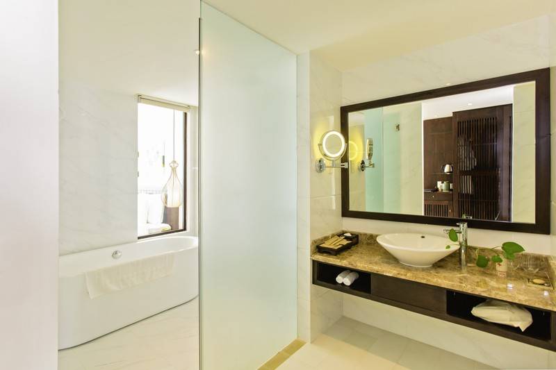 اتاق سوپریور سه تخته, Lasenta Boutique Hotel Hoian