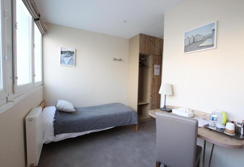 חדר סטנדרט לשלושה, Les Galets Bleus