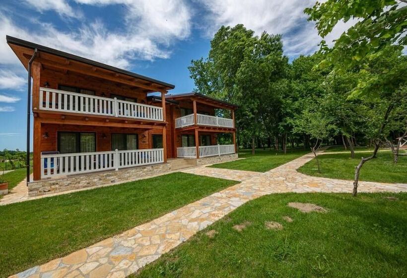 اتاق استاندارد سه نفره, Sebastiano Resort