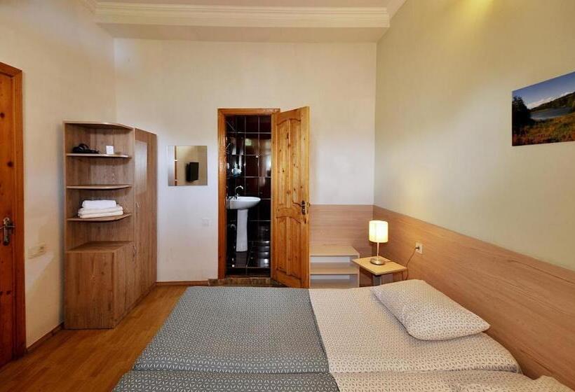 اتاق استاندارد, Smak