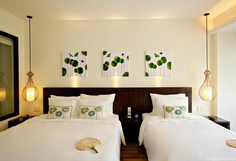 اتاق سوپریور سه تخته, Lasenta Boutique Hotel Hoian