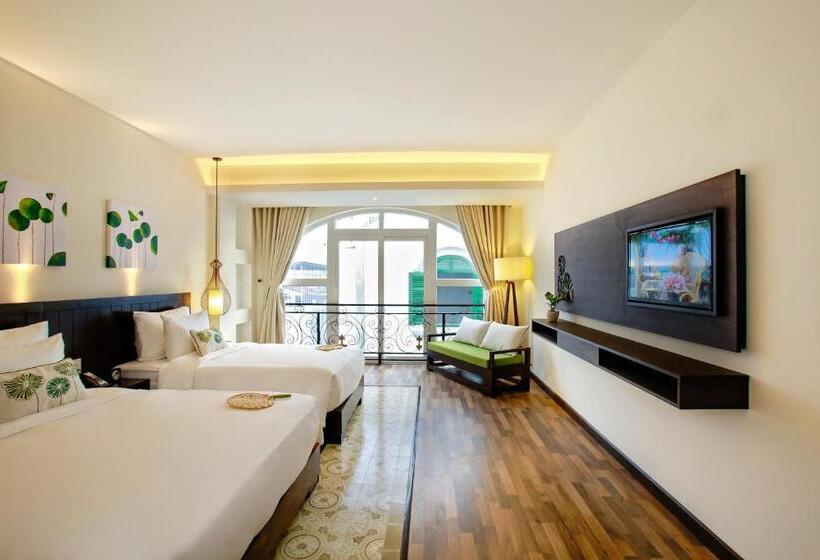 اتاق سوپریور سه تخته, Lasenta Boutique Hotel Hoian