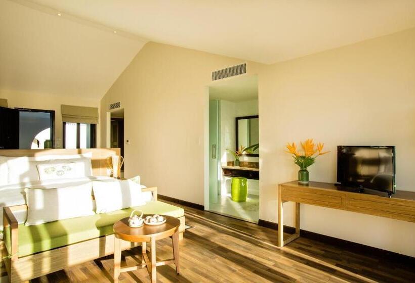 سوییت جونیور با بالکن, Lasenta Boutique Hotel Hoian