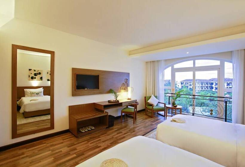 اتاق سوپریور با چشمانداز شهر, Lasenta Boutique Hotel Hoian