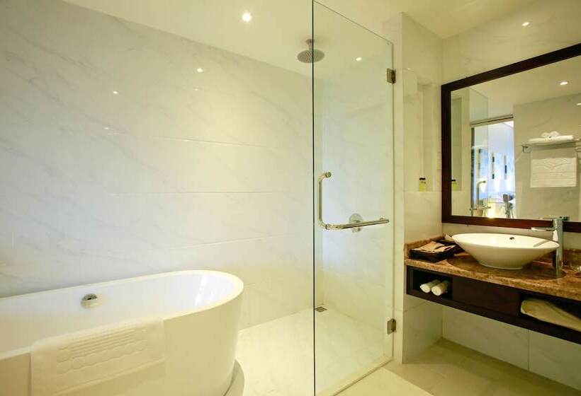 اتاق لوکس با چشمانداز شهر, Lasenta Boutique Hotel Hoian