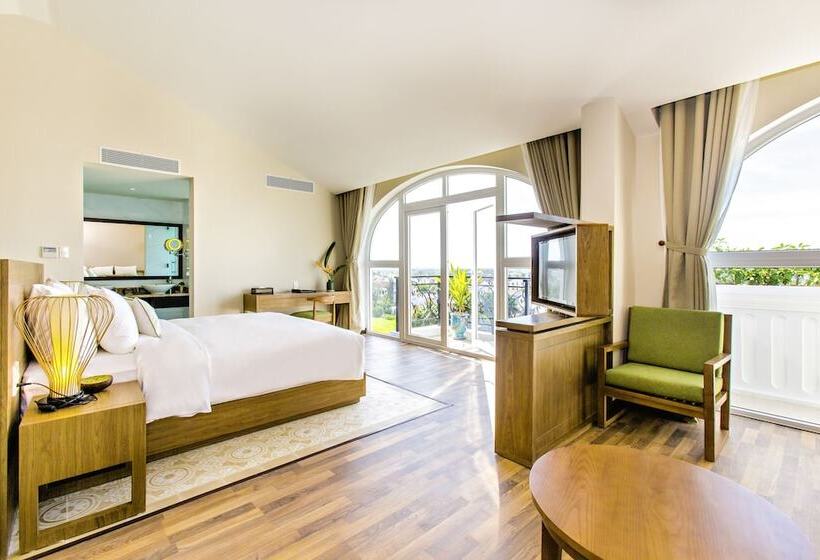 مجموعه ویستا شهر, Lasenta Boutique Hotel Hoian