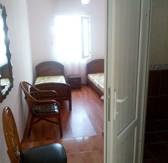 اتاق اکونومی, Mini Hotel On Guramishvili 22