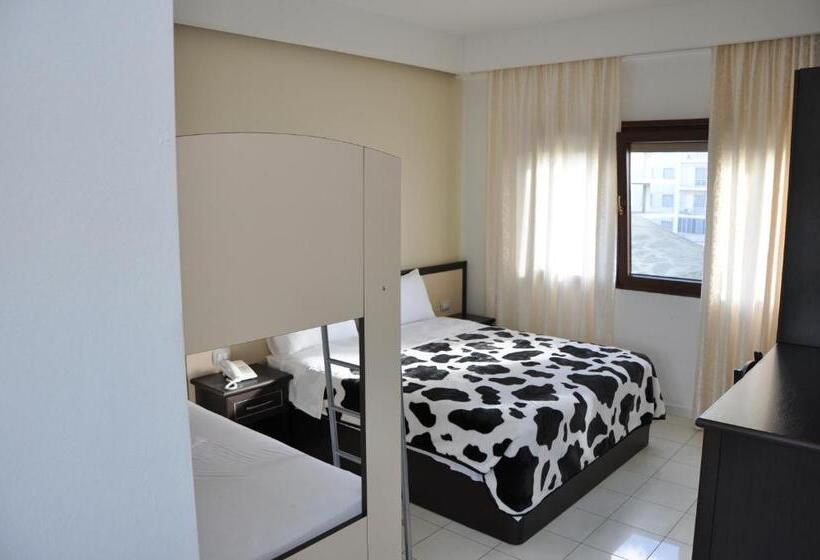 חדר קלאסי לארבעה, Sunrise Hotel Cameria