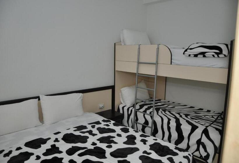 חדר משפחתי, Sunrise Hotel Cameria