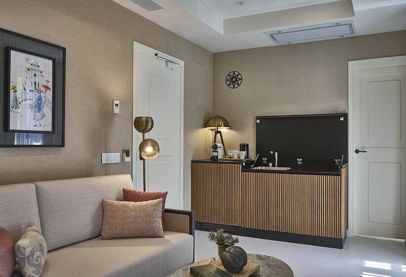 Juniorsviitti, Vincci Molviedro Suites Apartments
