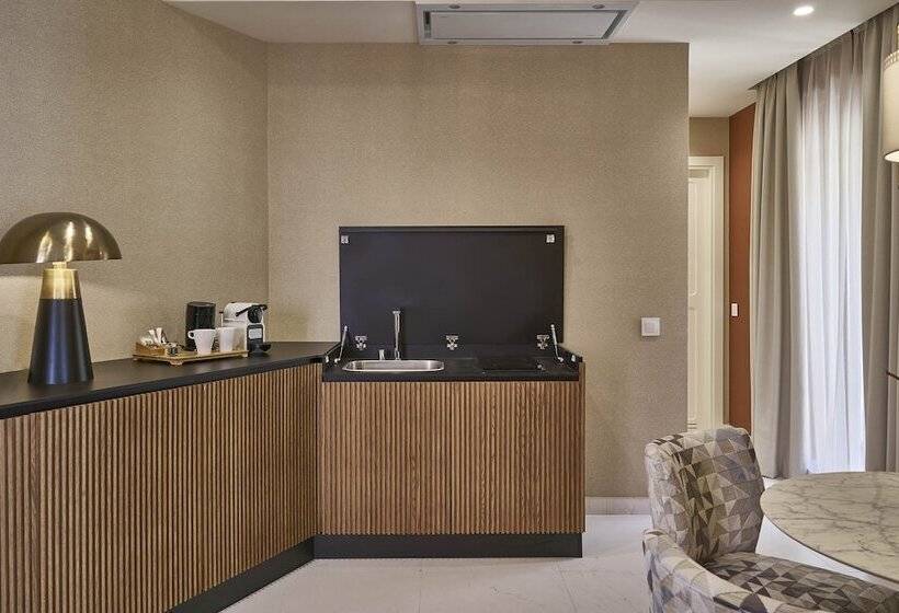 Perhesviitti, Vincci Molviedro Suites Apartments