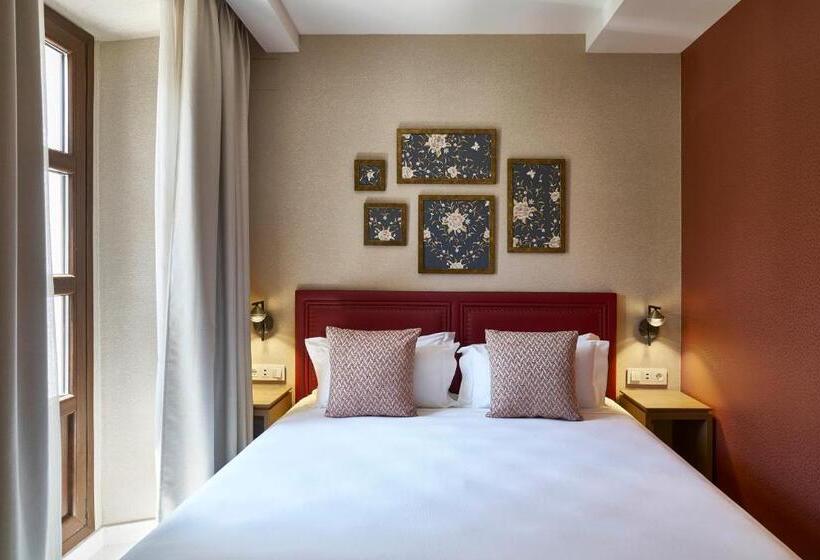 Juniorsviitti, Vincci Molviedro Suites Apartments