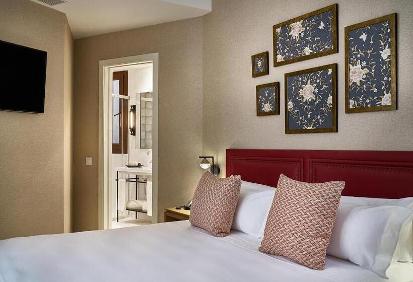 Perhesviitti, Vincci Molviedro Suites Apartments