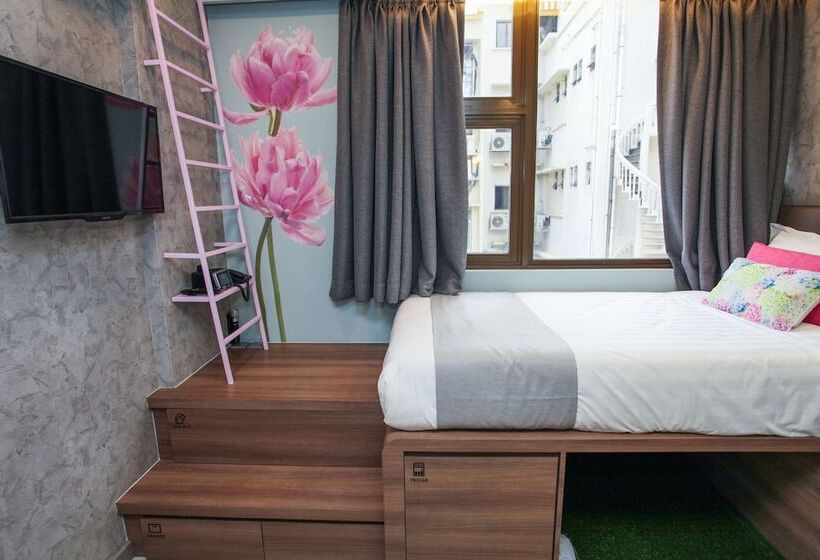 اتاق پریمیوم یک تخته, Champion Hotel City