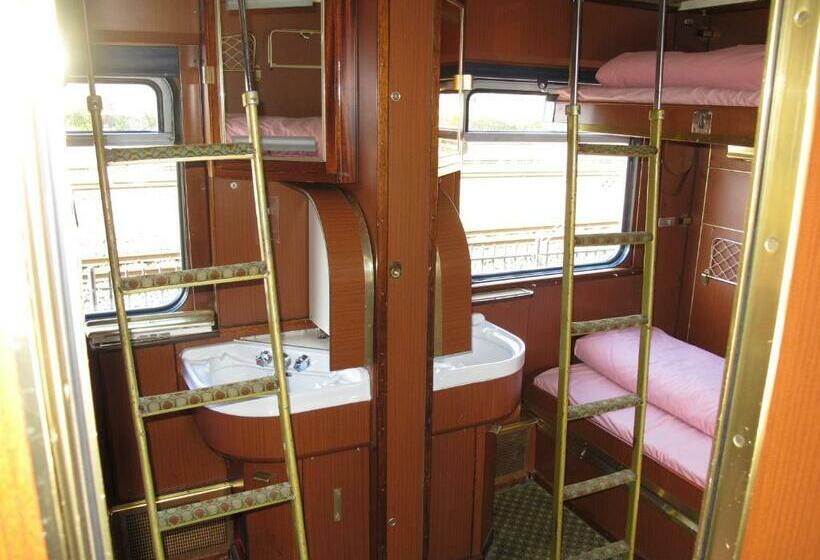 اتاق استاندارد, Train Lodge Amsterdam