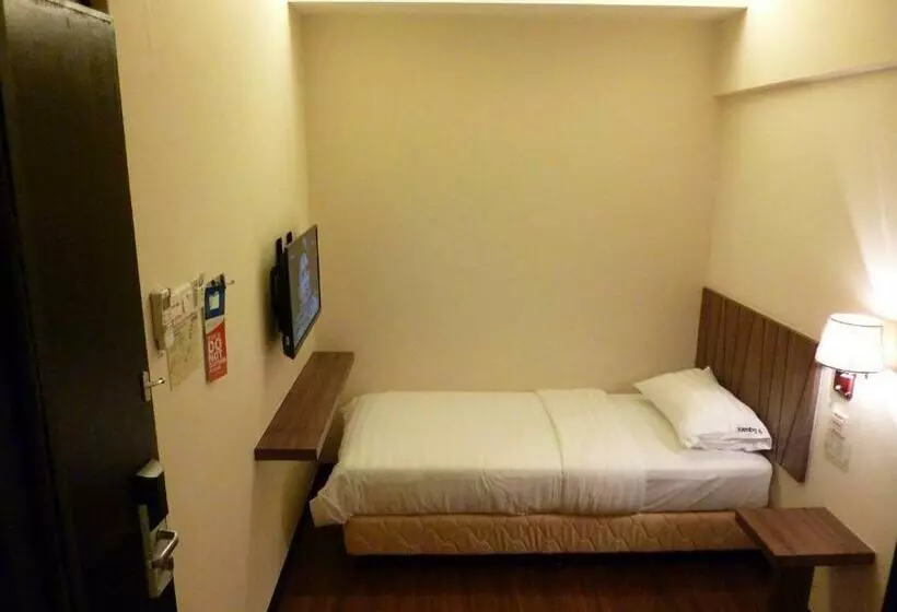 スタンダードシングルルーム, 9 Square Hotel Bangi