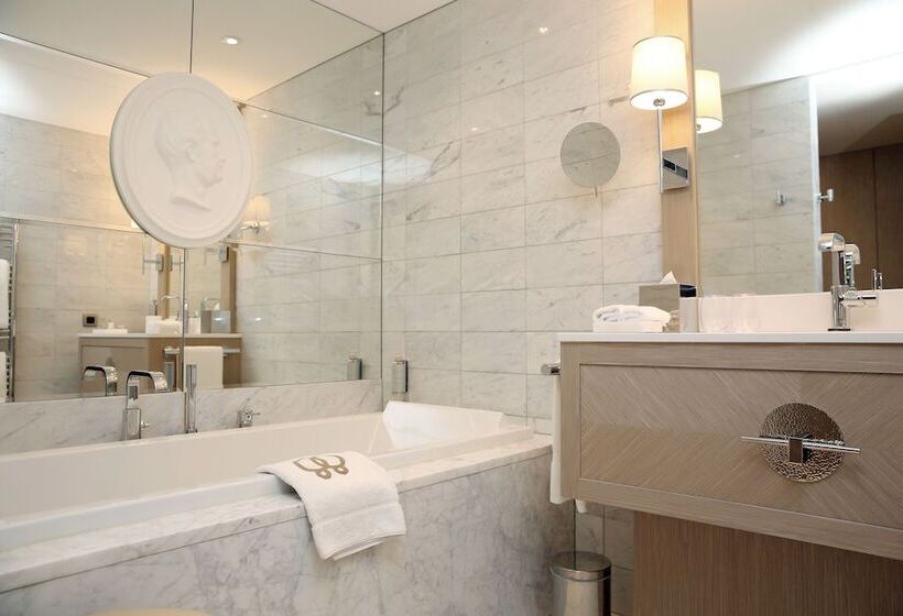 ジュニアスイート, Alchimy