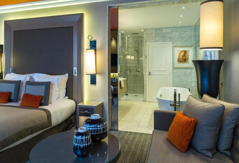 ジュニアスイート, Alchimy