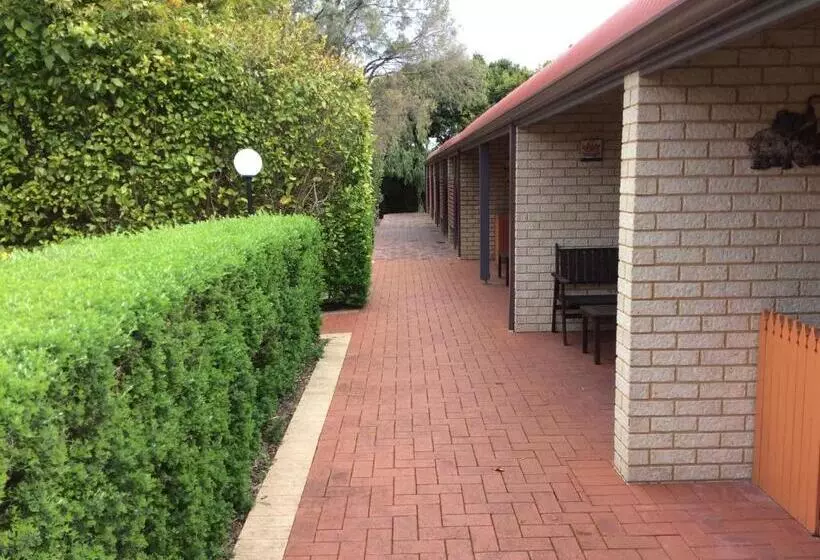 Villa 1 Makuuhuone, Busselton Villas And Glamping Village