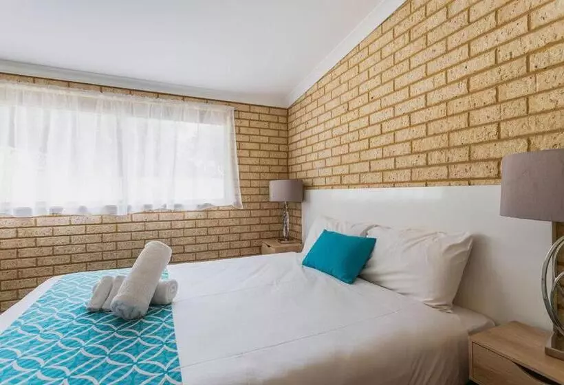 Villa 1 Makuuhuone, Busselton Villas And Glamping Village