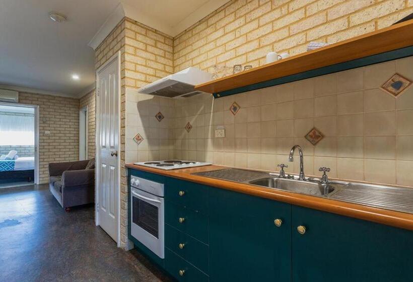 فيلا غرفتين نوم, Busselton Villas And Glamping Village