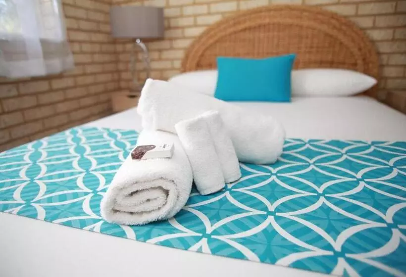 Villa 2 Makuuhuonetta, Busselton Villas And Glamping Village