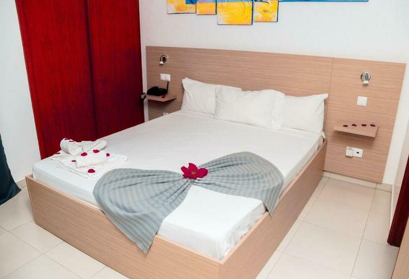 اتاق استاندارد, Cesaria