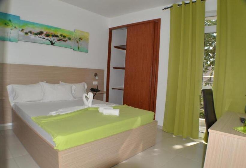 اتاق استاندارد, Cesaria