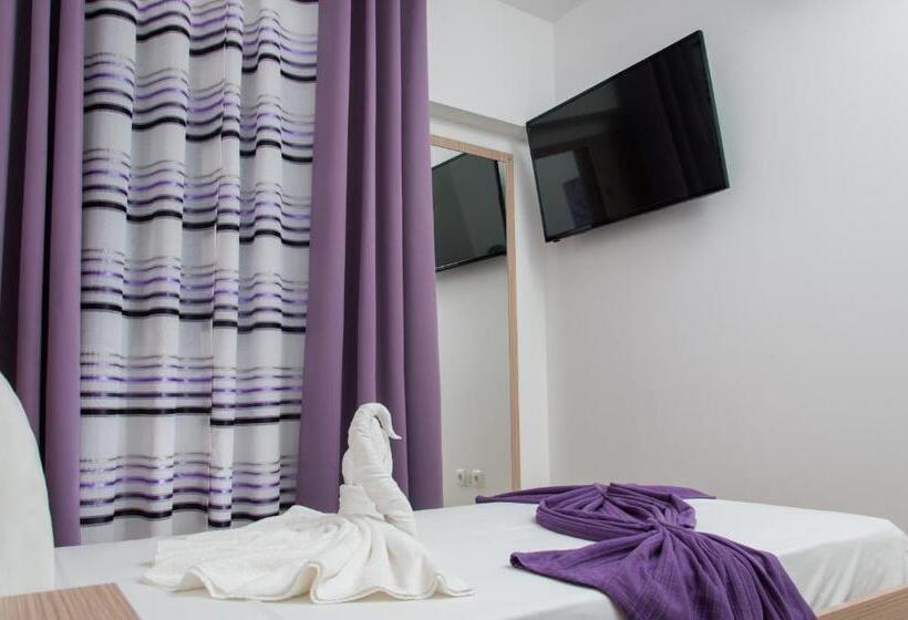 اتاق استاندارد یک نفره, Cesaria