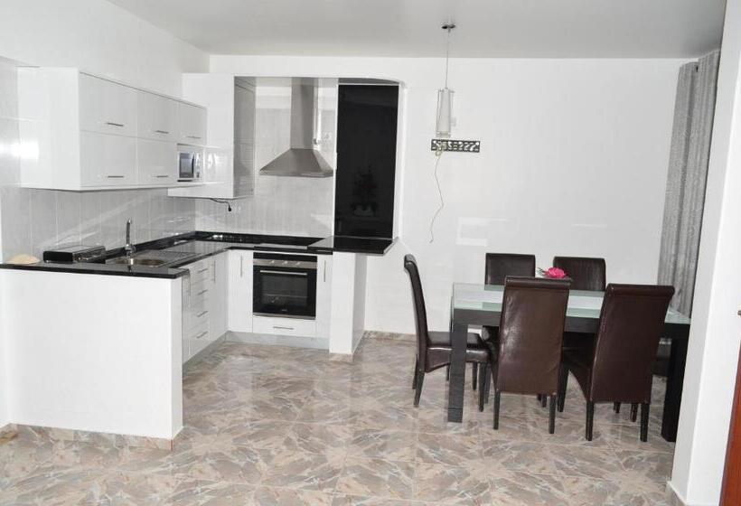 استودیوی لوکس, Cesaria