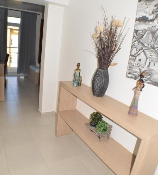 اتاق استاندارد, Cesaria