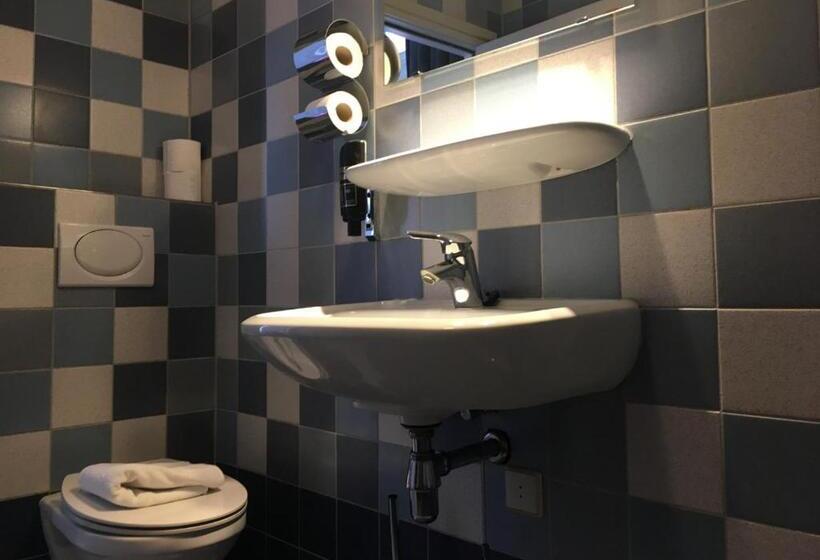Quarto Deluxe, City