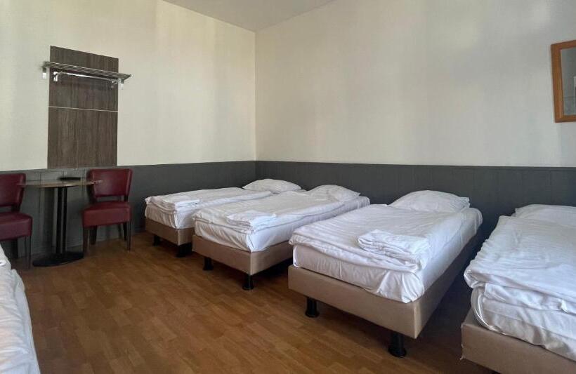 Quarto Estandar, City