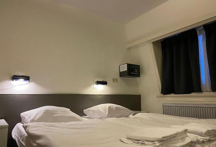 Quarto Estandar, City