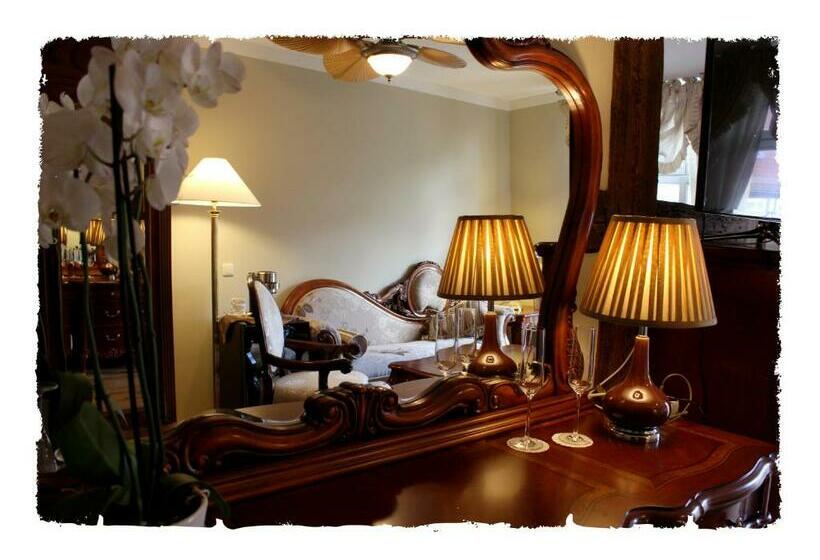 Полулюкс Повышенной Комфортности, Grambauers Kalit