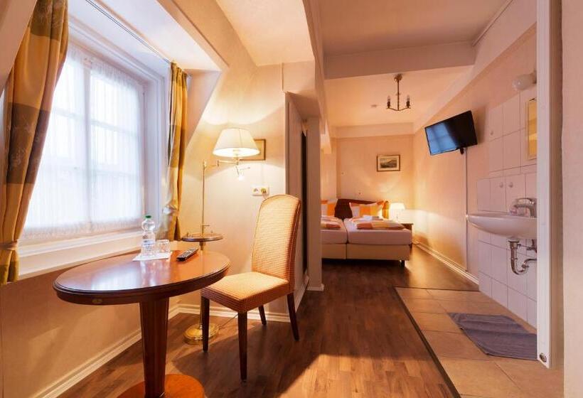 수피리어 룸, Haus Müller