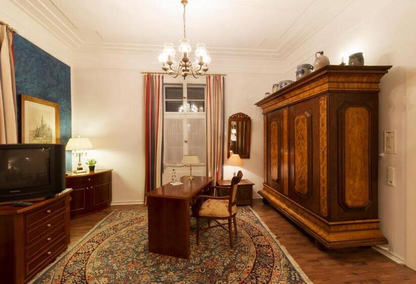 带观景的豪华间, Haus Müller
