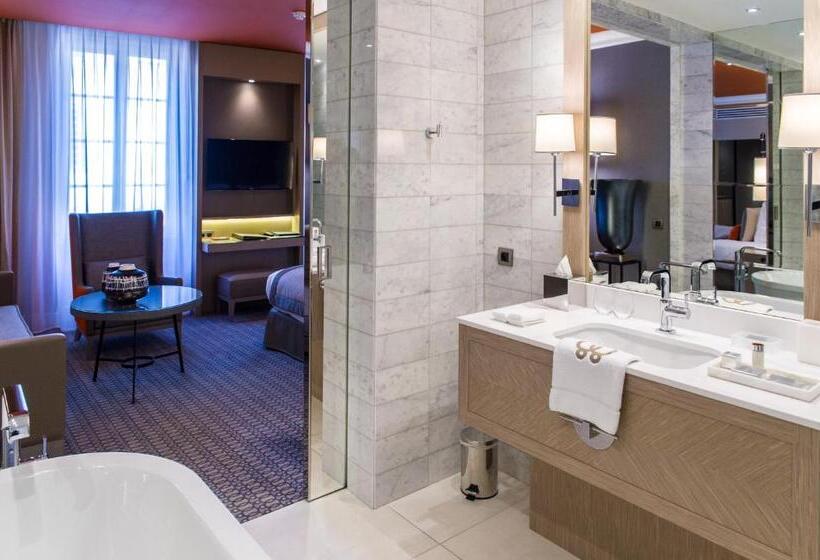 ジュニアスイート, Alchimy