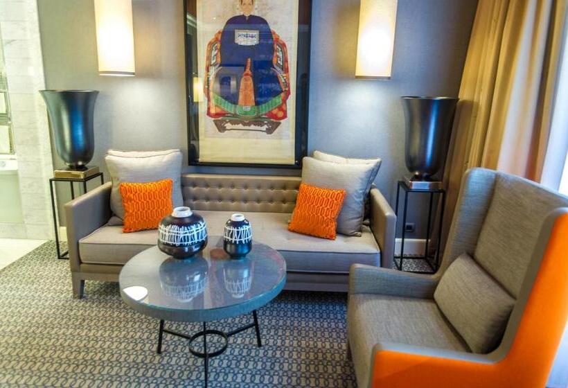 ジュニアスイート, Alchimy