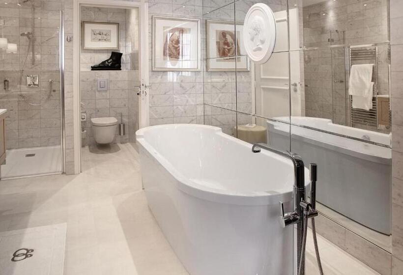 ジュニアスイート, Alchimy