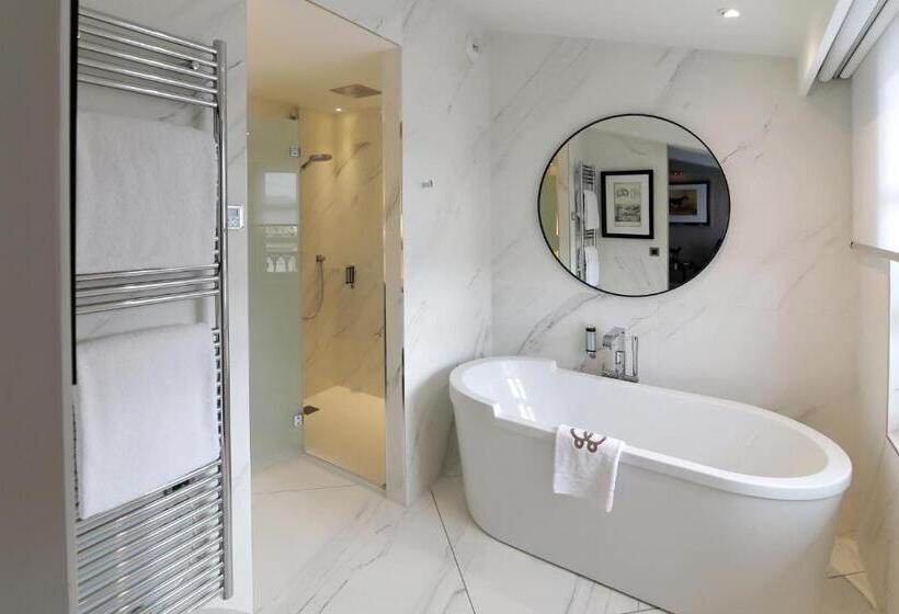 デラックスルーム, Alchimy