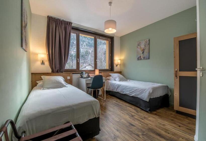 غرفة قياسية, Le Marintan