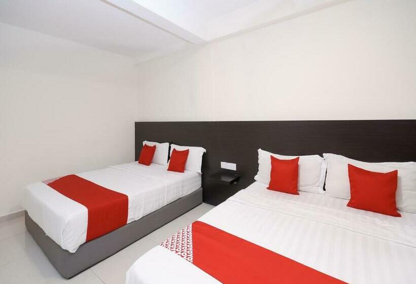 סוויטה משפחתית, Kenyalang Suite