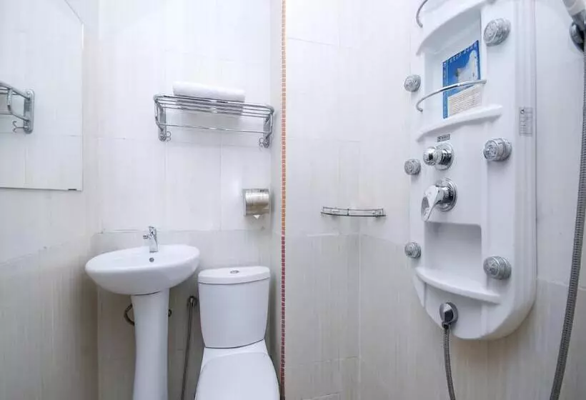 اتاق لوکس یک تخته, Kenyalang Suite