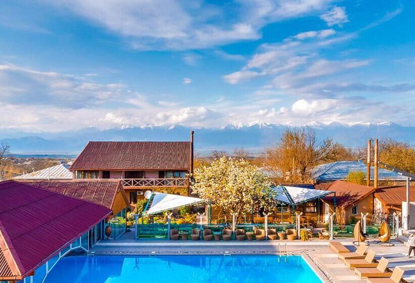 اتاق استاندارد با بالکن, Savaneti Eco