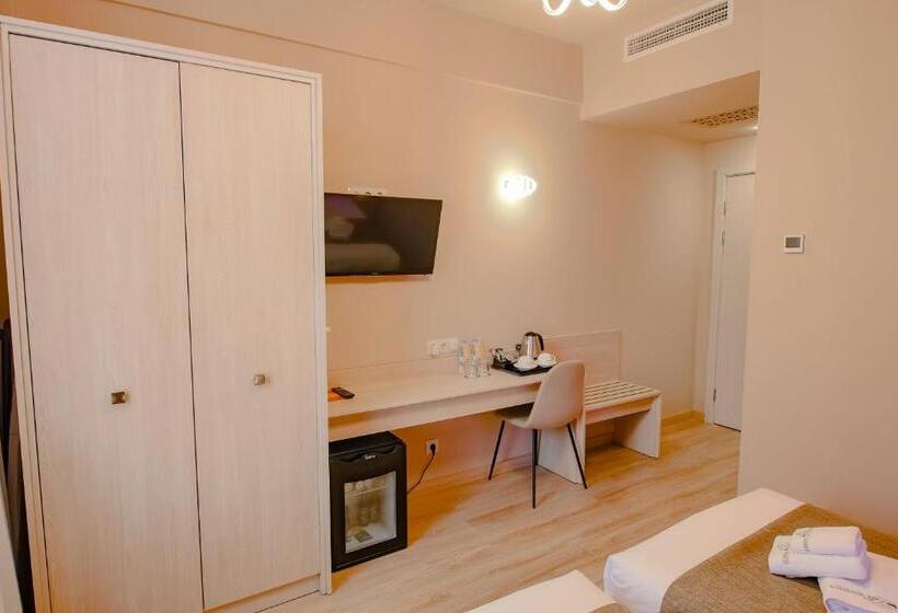 اتاق استاندارد با بالکن, Savaneti Eco