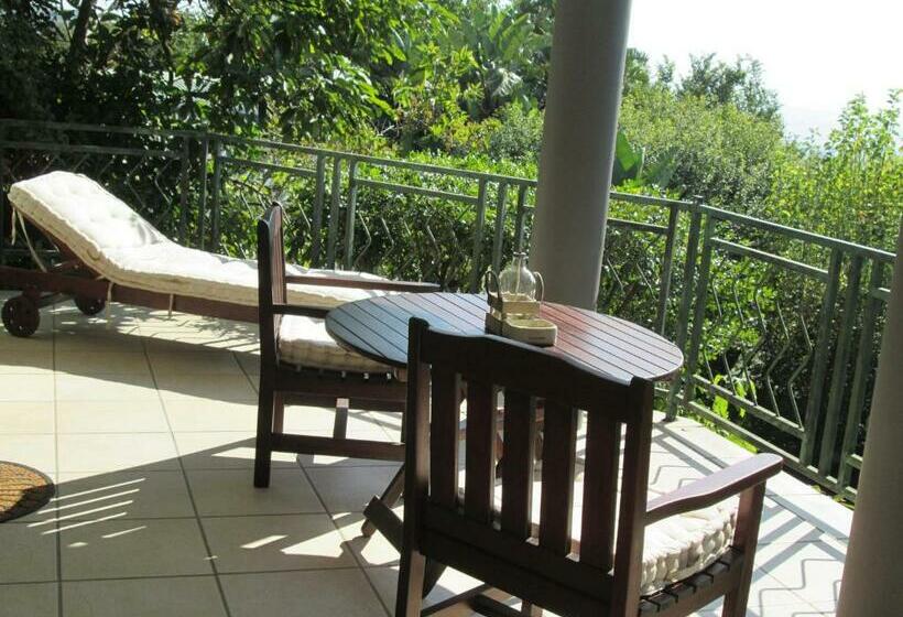 Люкс с Балконом, Jörn S Gästehaus