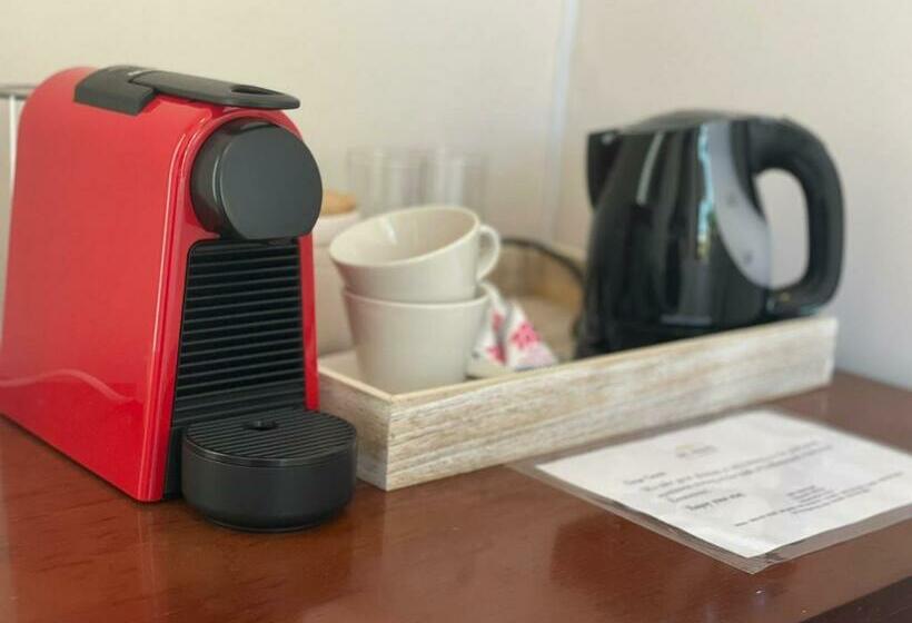 غرفة قياسية, De Haas Luxury Living At Villa Grande