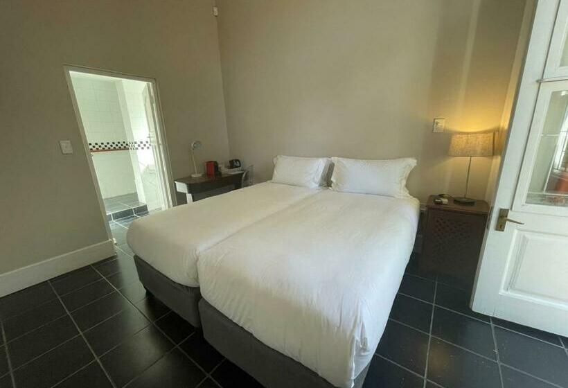 غرفة قياسية, De Haas Luxury Living At Villa Grande