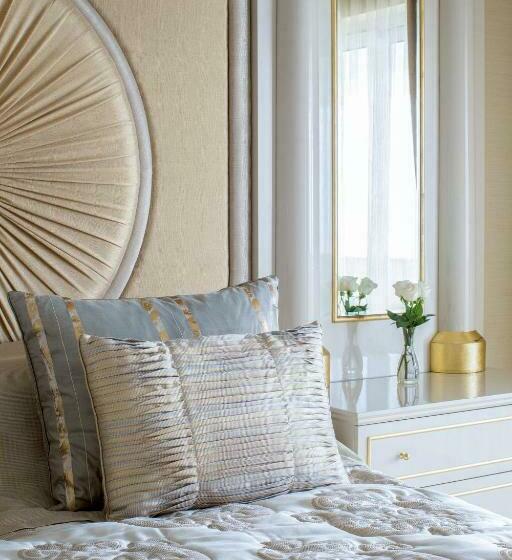 سوئیت با تخت بزرگ, Qafqaz Riverside